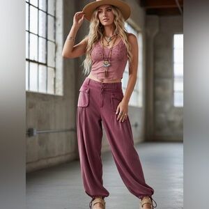 NWT Bluevelvet Blue Velvet Brand Lotus Burgundy Wide Leg Cinched Ankle Jogger